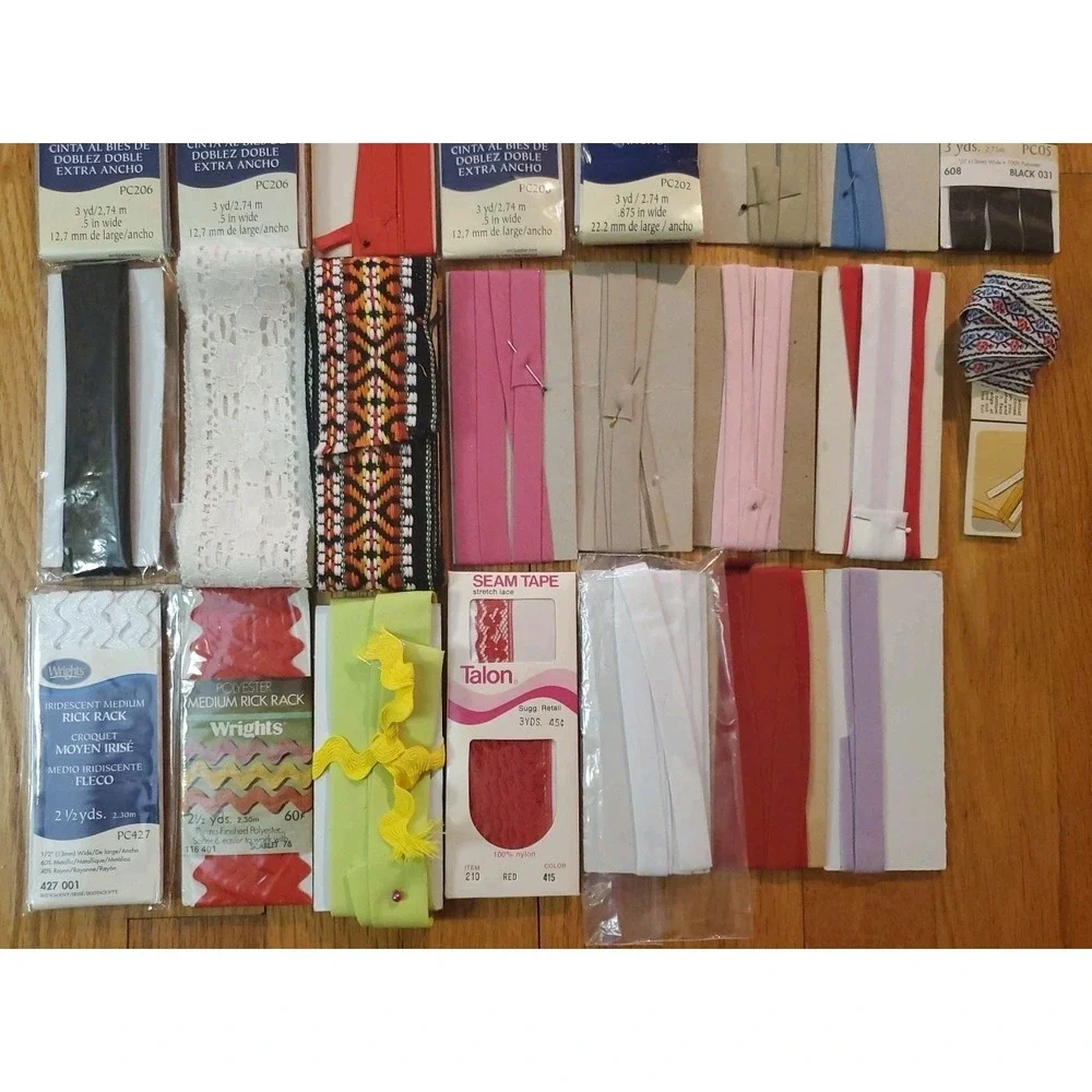 Lot of Vintage Sewing Notions Lace‎ Bias Tape Quilt Binding Rick Rack